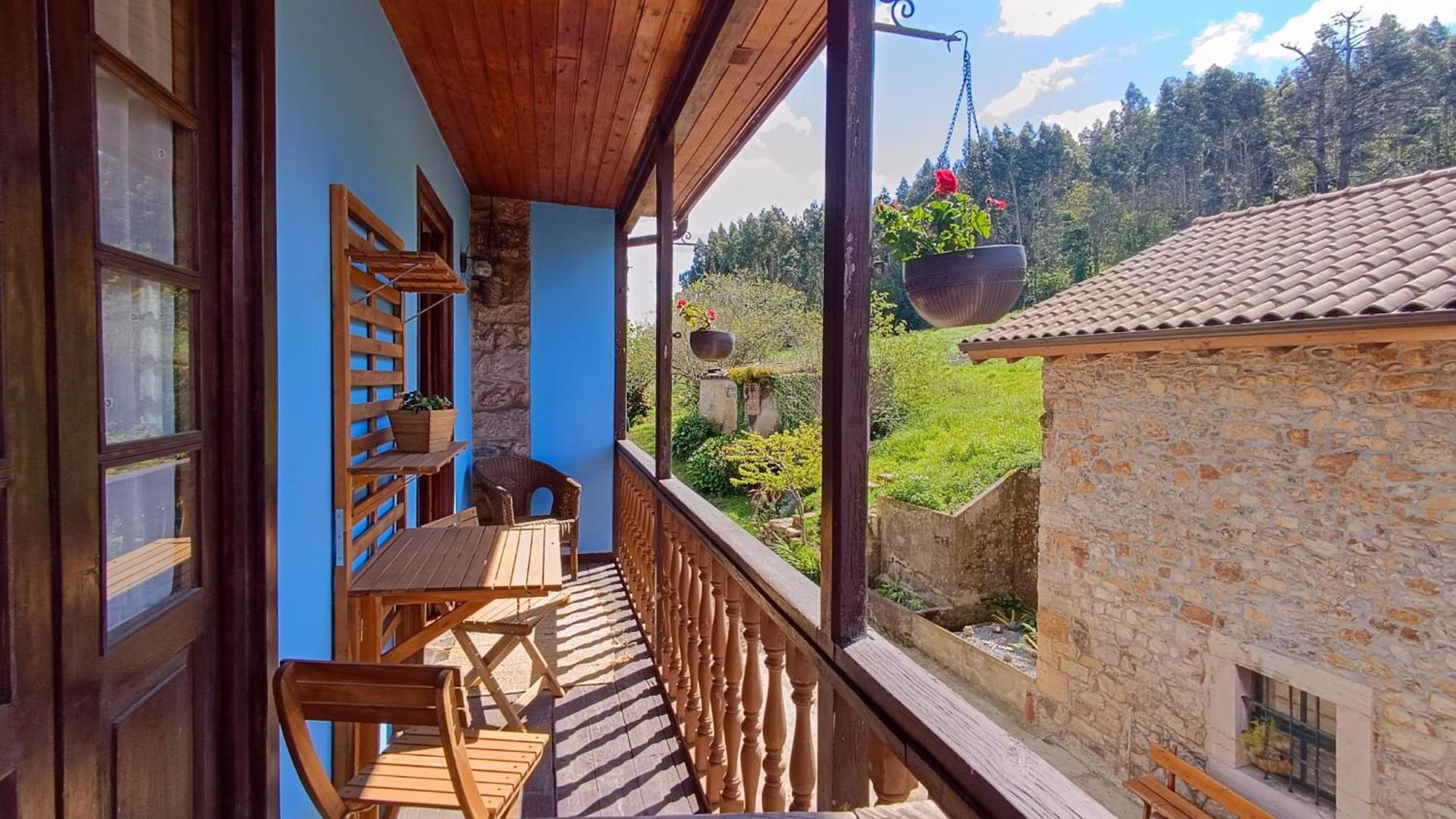 Double or Twin Room Balcony